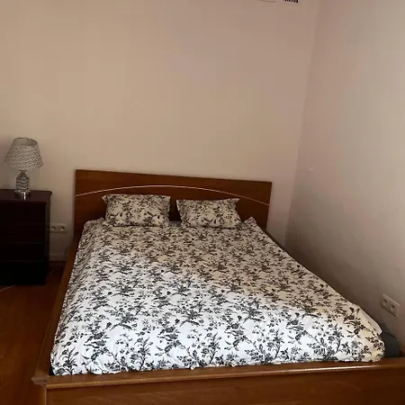 Na Muranowie Варшава